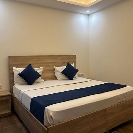 Hotel Aerocity Golden Close To New Delhi Airport Ngoại thất bức ảnh